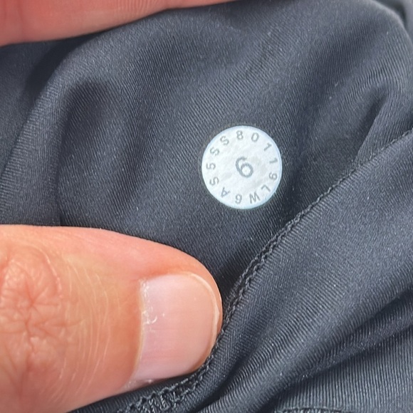 Lululemon Fast & Free Crop II *Nulux 19" Black - Picture 4 of 6